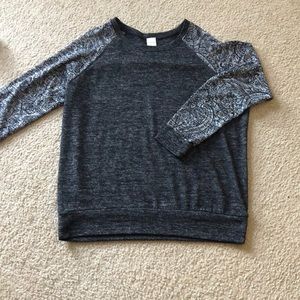Karleigh brand cute sweatshirt top from stitchfix